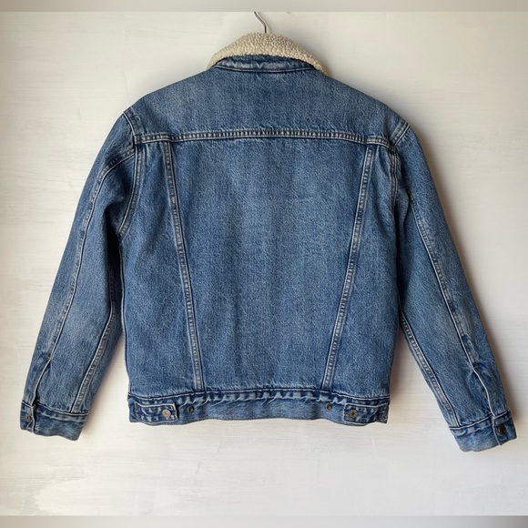 Levi’s Denim Sherpa Trucker Jacket Size: Small - Picture 5 of 9